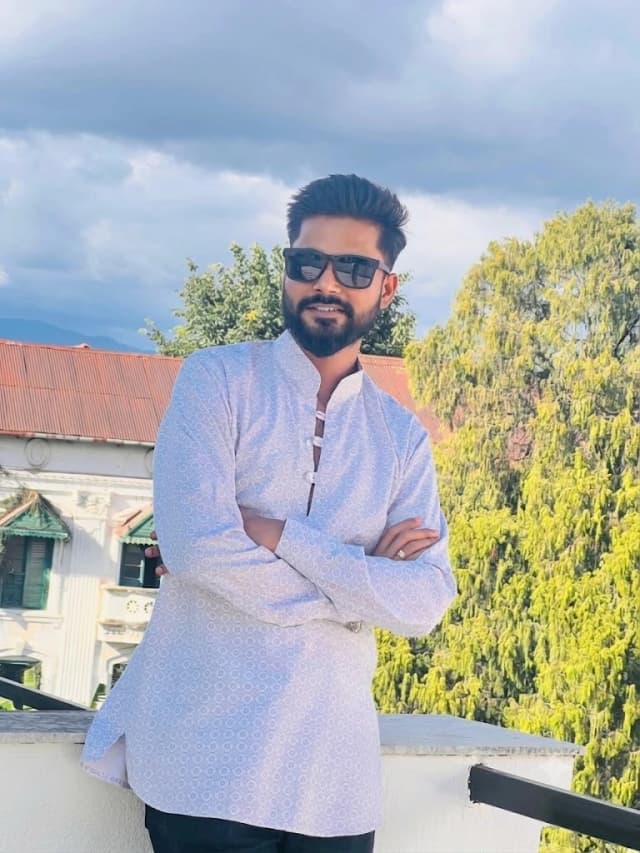 Ravi Roshan Jha
